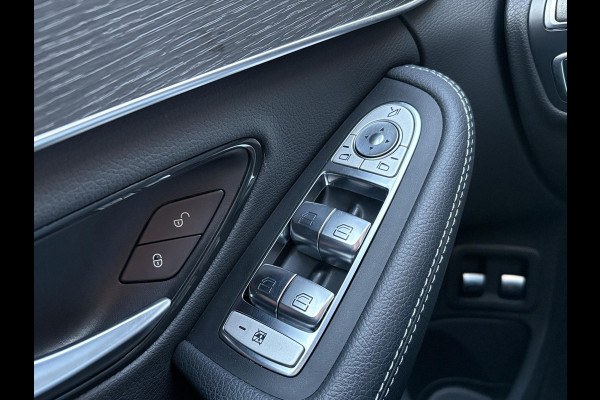 Mercedes-Benz C-Klasse Estate 300e T AMG Line 320pk PHEV | Stoelverwarming | Bestuurdersstoel Met Geheugen | Winterset |