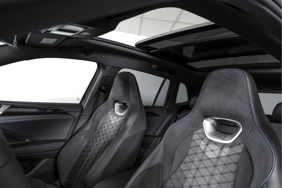 Volkswagen Tiguan 1.5 eHybrid 272 PK R-Line Edition | Black Style | Assistance Plus | Elek. Trekhaak | S/K-panodak | IQ Light | Adapt. Cruise | Stoel-+stuurverw. | NAV+App. Connect | 360 Camera | LM 20" | 3547