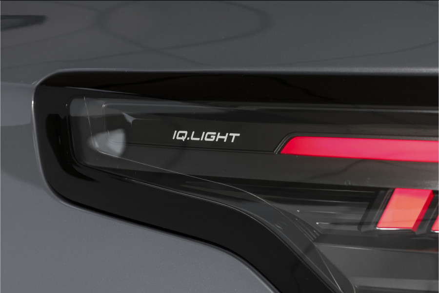 Volkswagen Tiguan 1.5 eHybrid 272 PK R-Line Edition | Black Style | Assistance Plus | Elek. Trekhaak | S/K-panodak | IQ Light | Adapt. Cruise | Stoel-+stuurverw. | NAV+App. Connect | 360 Camera | LM 20" | 3547