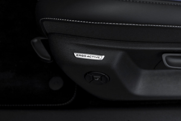 Volkswagen Tiguan 1.5 eHybrid 272 PK R-Line Edition | Black Style | Assistance Plus | Elek. Trekhaak | S/K-panodak | IQ Light | Adapt. Cruise | Stoel-+stuurverw. | NAV+App. Connect | 360 Camera | LM 20" | 9249