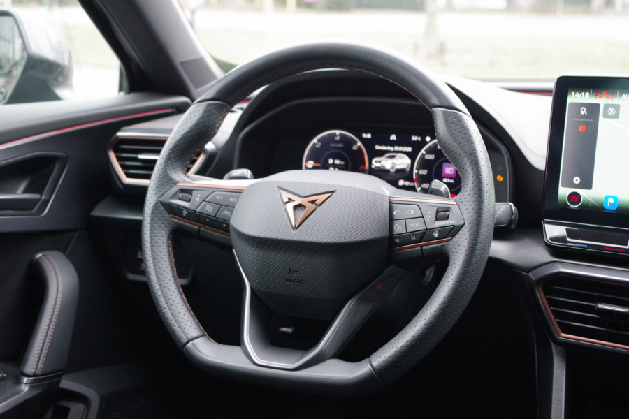 CUPRA Formentor 1.4 e-Hybrid 204 PK Business PHEV, Kuipstoelen, Memory, Carplay, Adap. Cruise Control