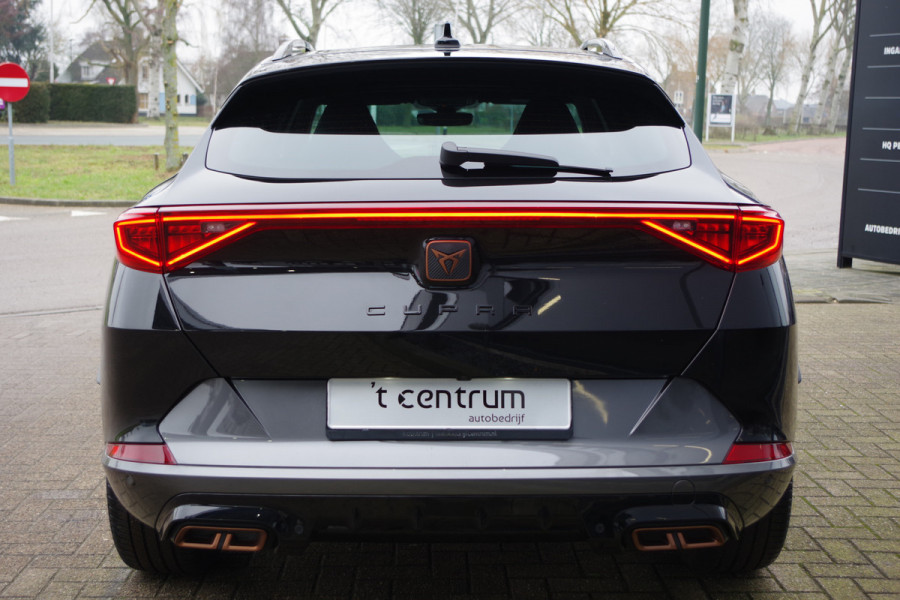 CUPRA Formentor 1.4 e-Hybrid 204 PK Business PHEV, Kuipstoelen, Memory, Carplay, Adap. Cruise Control