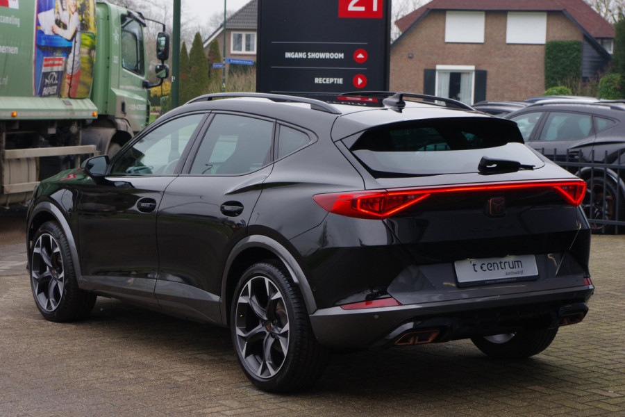 CUPRA Formentor 1.4 e-Hybrid 204 PK Business PHEV, Kuipstoelen, Memory, Carplay, Adap. Cruise Control