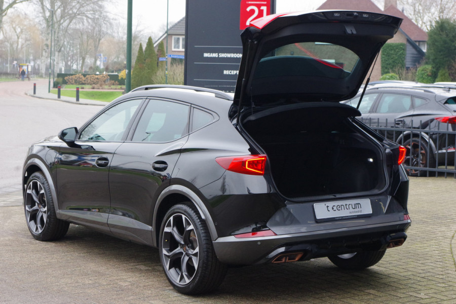 CUPRA Formentor 1.4 e-Hybrid 204 PK Business PHEV, Kuipstoelen, Memory, Carplay, Adap. Cruise Control