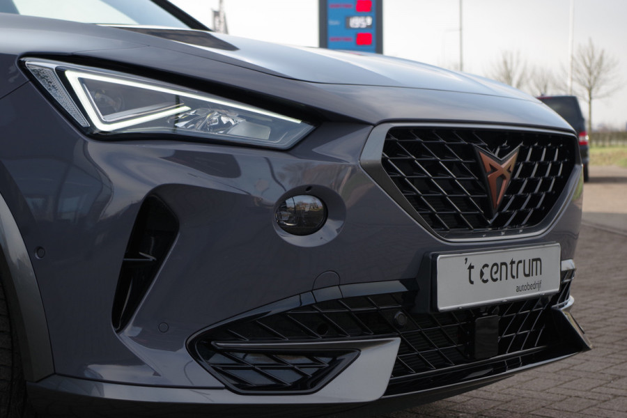 CUPRA Formentor 1.4 e-Hybrid 245 PK VZ Copper Edition PHEV, Adap. Cruise Control, Carplay, Camera