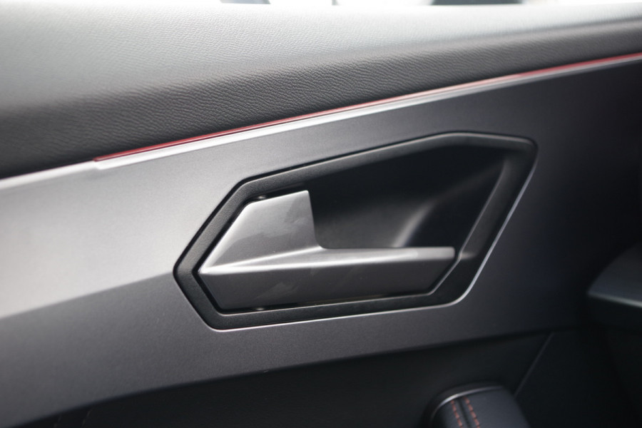 CUPRA Formentor 1.4 e-Hybrid 245 PK VZ Copper Edition PHEV, Adap. Cruise Control, Carplay, Camera