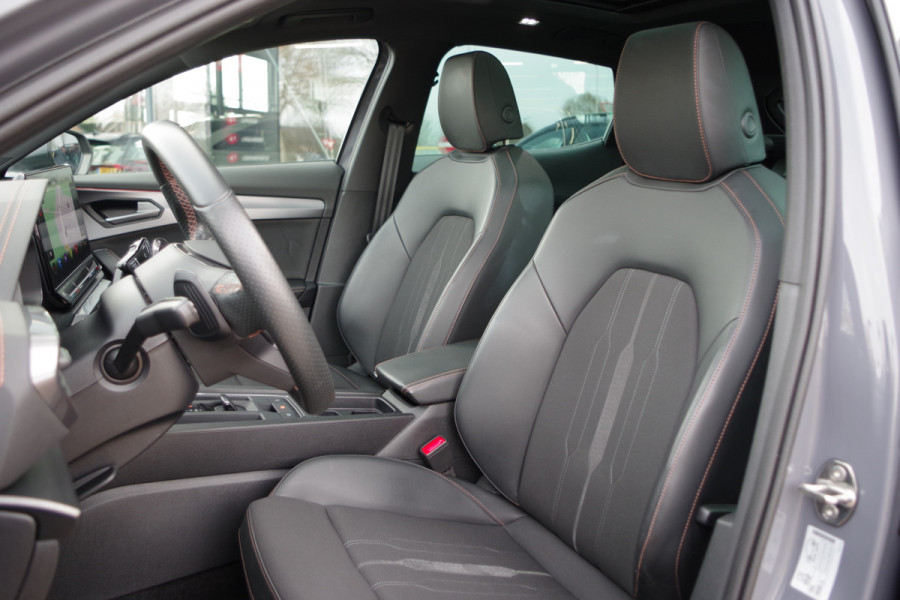 CUPRA Formentor 1.4 e-Hybrid 204 PK Performance PHEV, Panoramadak, Adap. Cruise Control, Carplay