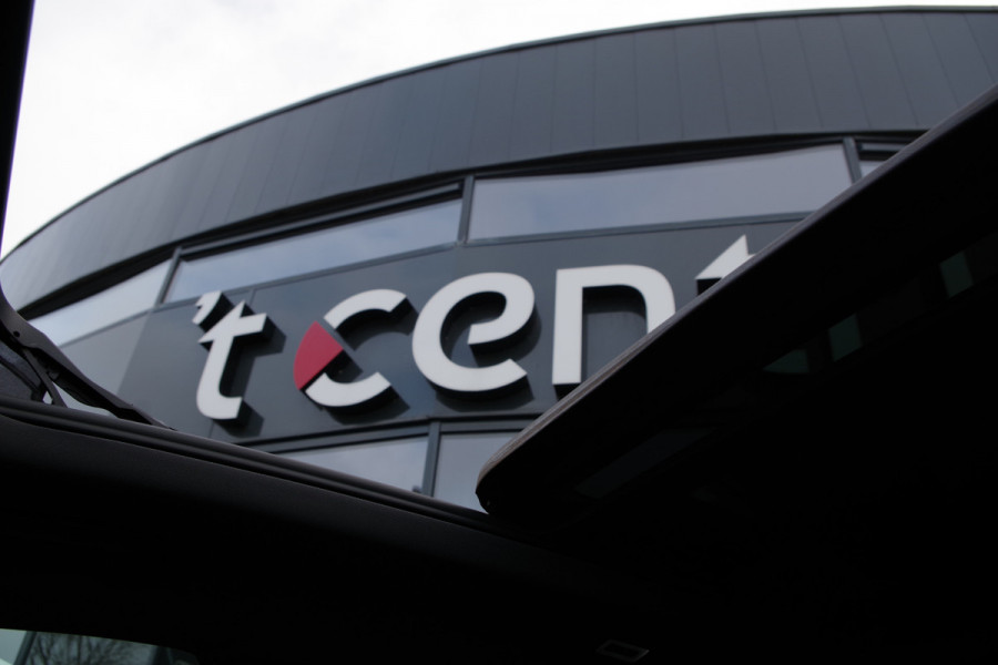 CUPRA Formentor 1.4 e-Hybrid 204 PK Performance PHEV, Panoramadak, Adap. Cruise Control, Carplay