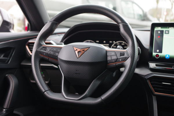 CUPRA Formentor 1.4 e-Hybrid 204 PK Performance PHEV, Panoramadak, Adap. Cruise Control, Carplay