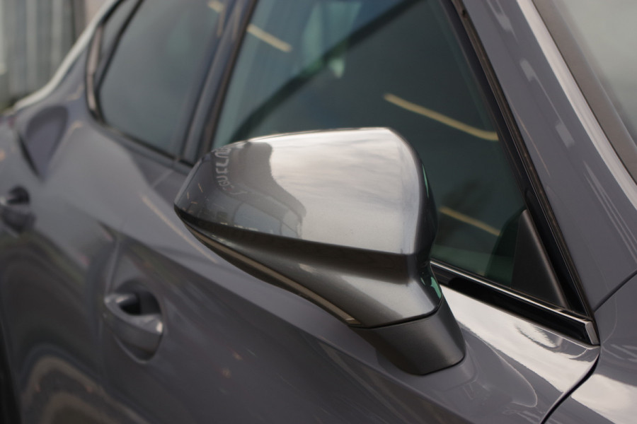 CUPRA Formentor 1.4 e-Hybrid 204 PK Performance PHEV, Panoramadak, Adap. Cruise Control, Carplay