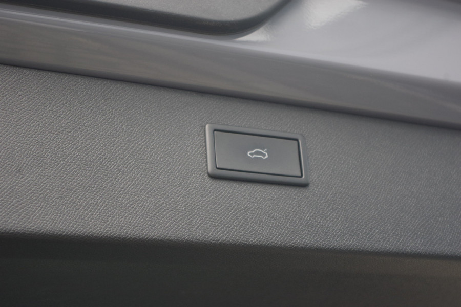 CUPRA Formentor 1.4 e-Hybrid 204 PK Performance PHEV, Panoramadak, Adap. Cruise Control, Carplay