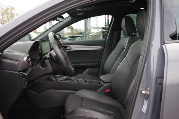 CUPRA Formentor 1.4 e-Hybrid 204 PK Performance PHEV, Panoramadak, Adap. Cruise Control, Carplay