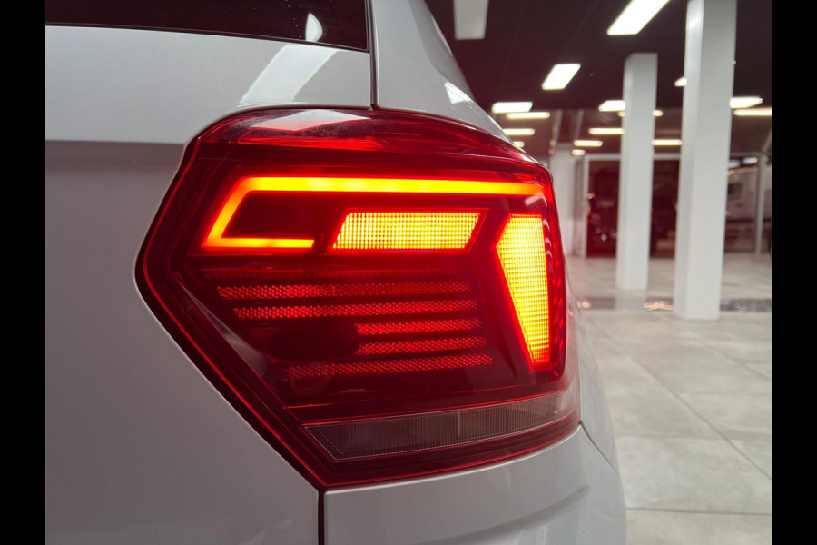 Volkswagen Polo 1.0 TSI Beats | Clima | Cruise| Carplay|Cam|