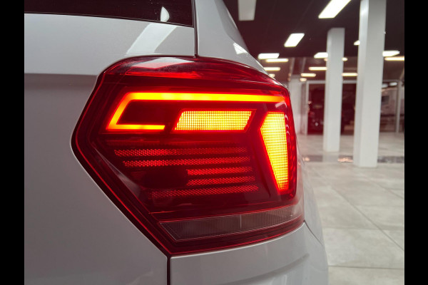 Volkswagen Polo 1.0 TSI Beats | Clima | Cruise| Carplay|Cam|