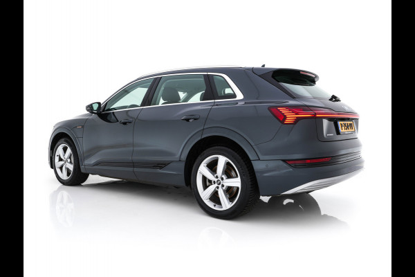 Audi e-tron 55 quattro Advanced edition Plus 95 kWh [3-Fase] {SOH-93%} (INCL-BTW) Aut.*LEATHER | ADAPTIVE-CRUISE | FULL-LED | DIGI-COCKPIT | KEYLESS | MEMORY-PACK | CAMERA | NAVI-FULLMAP | SHIFT-PADDLES | DAB+ | HEATED-COMFORTSEATS | DRIVE-SELECT | 20''AL