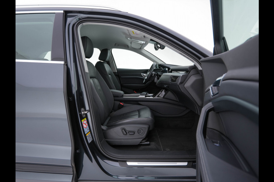 Audi e-tron 55 quattro Advanced edition Plus 95 kWh [3-Fase] {SOH-93%} (INCL-BTW) Aut.*LEATHER | ADAPTIVE-CRUISE | FULL-LED | DIGI-COCKPIT | KEYLESS | MEMORY-PACK | CAMERA | NAVI-FULLMAP | SHIFT-PADDLES | DAB+ | HEATED-COMFORTSEATS | DRIVE-SELECT | 20''AL