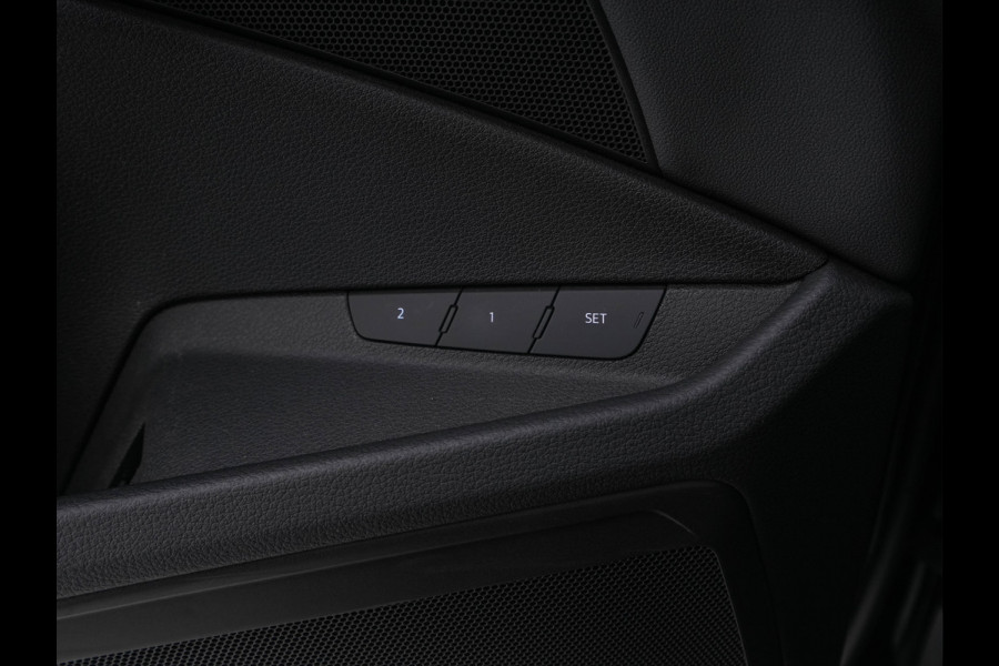 Audi e-tron 55 quattro Advanced edition Plus 95 kWh [3-Fase] {SOH-93%} (INCL-BTW) Aut.*LEATHER | ADAPTIVE-CRUISE | FULL-LED | DIGI-COCKPIT | KEYLESS | MEMORY-PACK | CAMERA | NAVI-FULLMAP | SHIFT-PADDLES | DAB+ | HEATED-COMFORTSEATS | DRIVE-SELECT | 20''AL