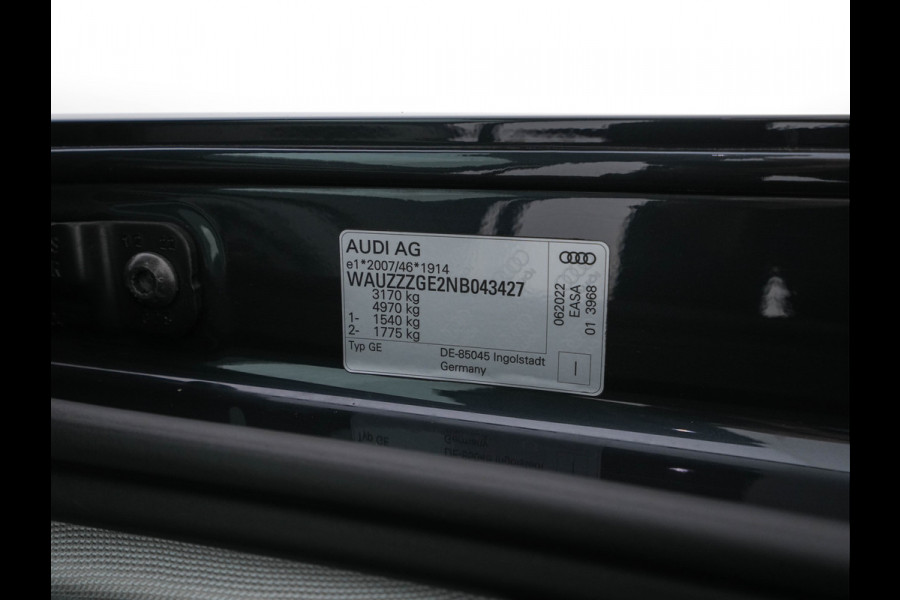 Audi e-tron 55 quattro Advanced edition Plus 95 kWh [3-Fase] {SOH-93%} (INCL-BTW) Aut.*LEATHER | ADAPTIVE-CRUISE | FULL-LED | DIGI-COCKPIT | KEYLESS | MEMORY-PACK | CAMERA | NAVI-FULLMAP | SHIFT-PADDLES | DAB+ | HEATED-COMFORTSEATS | DRIVE-SELECT | 20''AL