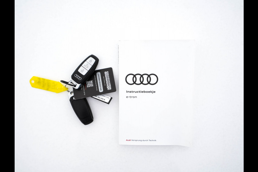 Audi e-tron 55 quattro Advanced edition Plus 95 kWh [3-Fase] {SOH-93%} (INCL-BTW) Aut.*LEATHER | ADAPTIVE-CRUISE | FULL-LED | DIGI-COCKPIT | KEYLESS | MEMORY-PACK | CAMERA | NAVI-FULLMAP | SHIFT-PADDLES | DAB+ | HEATED-COMFORTSEATS | DRIVE-SELECT | 20''AL