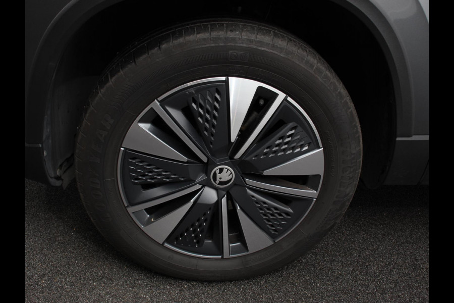 Škoda Karoq 1.5 TSI 150pk DSG ACT Selection | Navigatie | Apple Carplay/Android Auto | Camera | Parkeer sensoren | Adaptive Cruise Control | Lichtmetalen Velgen | Digitale Cockpit