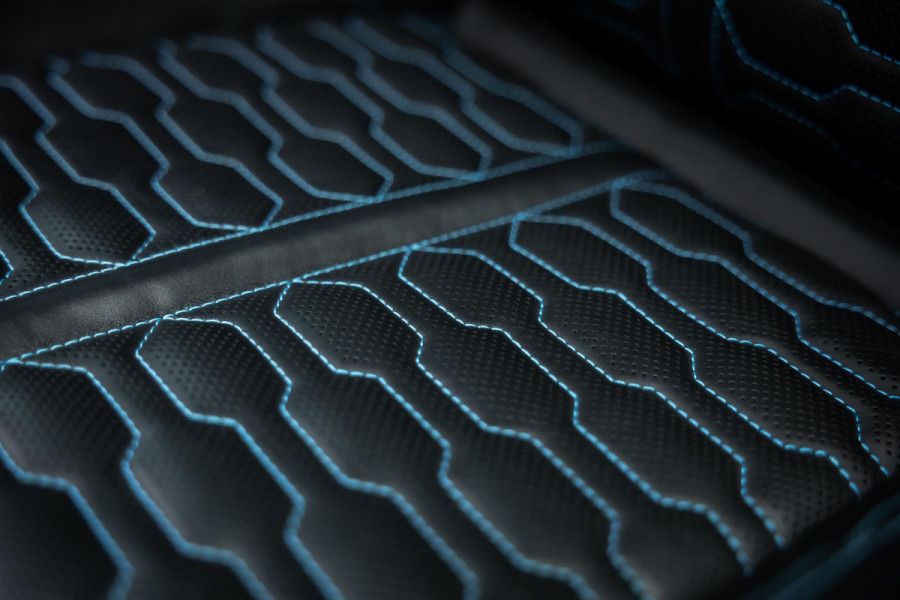 Audi A6 Avant RS 6 TFSI quattro | Audi Exclusive | Eventuri | Keramisch | B/O 3D | Pano |