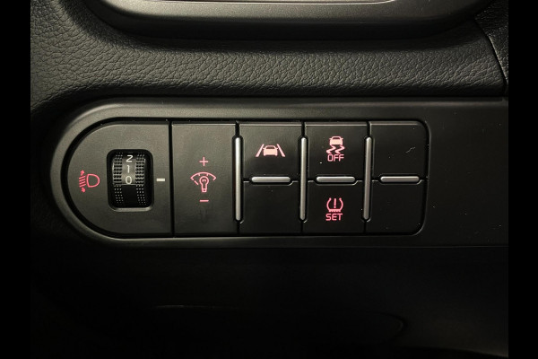 Kia Ceed Sportswagon 1.5 T-GDi DynamicLine|160PK|APPLE CARPLAY+ANDROID AUTO|STOEL+STUURVERW|CAMERA|CLIMA+CRUISE CTRL|1e EIG|IN.BTW