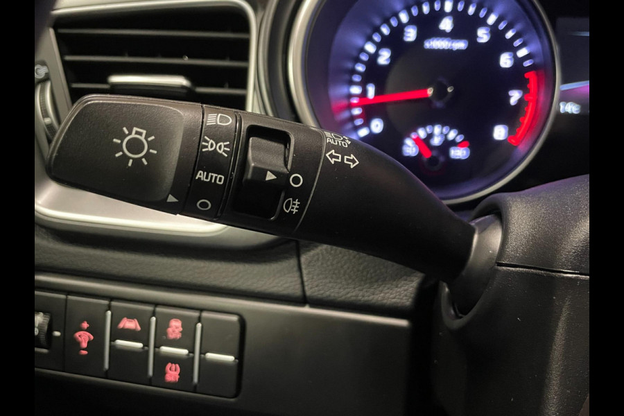 Kia Ceed Sportswagon 1.5 T-GDi DynamicLine|160PK|APPLE CARPLAY+ANDROID AUTO|STOEL+STUURVERW|CAMERA|CLIMA+CRUISE CTRL|1e EIG|IN.BTW