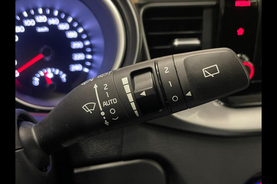 Kia Ceed Sportswagon 1.5 T-GDi DynamicLine|160PK|APPLE CARPLAY+ANDROID AUTO|STOEL+STUURVERW|CAMERA|CLIMA+CRUISE CTRL|1e EIG|IN.BTW