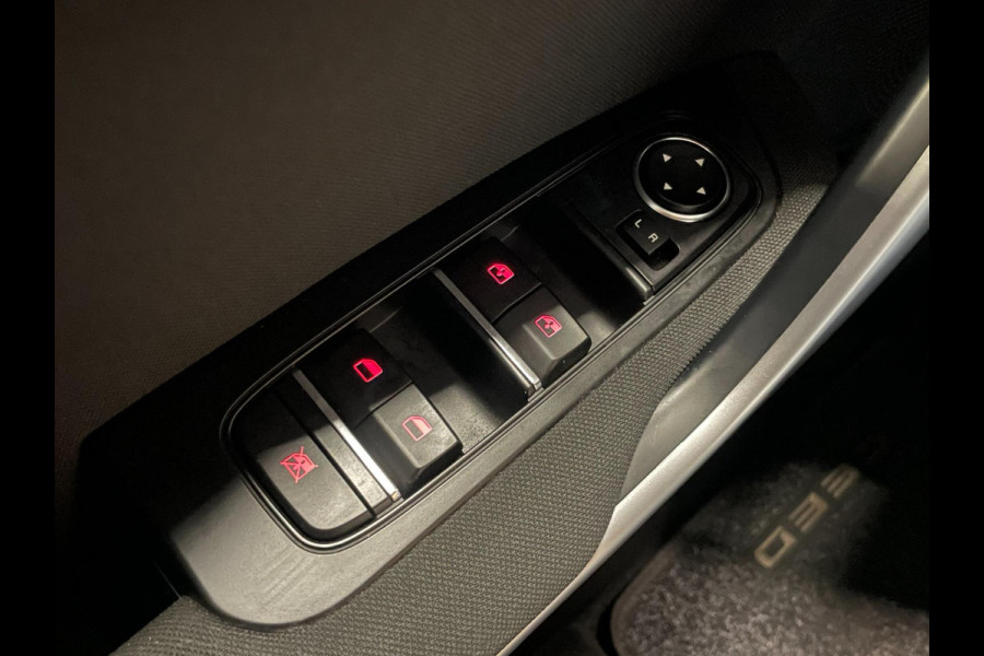 Kia Ceed Sportswagon 1.5 T-GDi DynamicLine|160PK|APPLE CARPLAY+ANDROID AUTO|STOEL+STUURVERW|CAMERA|CLIMA+CRUISE CTRL|1e EIG|IN.BTW