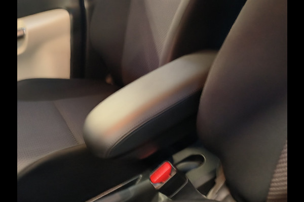 Suzuki Ignis 1.2 Stijl AUTOMAAT uit 2018 Rijklaar + 12 maanden Bovag-garantie Henk Jongen Auto's in Helmond,  al 50 jaar service zoals 't hoort!