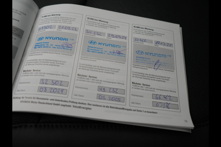 Hyundai Tucson 1.6 T-GDI Premium 4WD Plug In Hybrid 266pk Dealer O.H. PHEV | Trekhaak Afn. | Panodak | 360 Camera | Adaptive Cruise | Krell | Lederen Sportstoelen Memory & Ventilatie | Apple Carplay | Keyless | Stoelen & Stuur Verwarmd | Virtual | DAB |