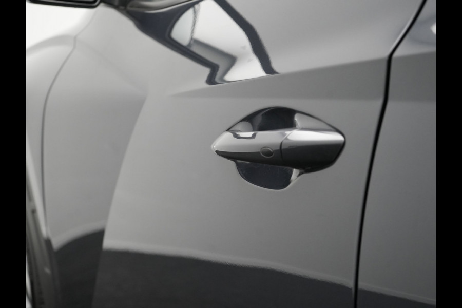 Hyundai Tucson 1.6 T-GDI Premium 4WD Plug In Hybrid 266pk Dealer O.H. PHEV | Trekhaak Afn. | Panodak | 360 Camera | Adaptive Cruise | Krell | Lederen Sportstoelen Memory & Ventilatie | Apple Carplay | Keyless | Stoelen & Stuur Verwarmd | Virtual | DAB |