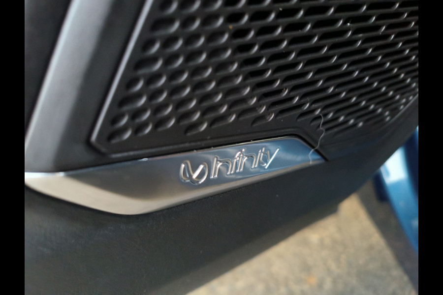 Lynk & Co 01 1.5 PHEV * 360* camera Pano/dak Apple/Carplay Adaptive/Cruise Rijklaar + Fabrieksgarantie tot 05-2027 Henk Jongen Auto's in Helmond,  al 50 jaar service zoals 't hoort!