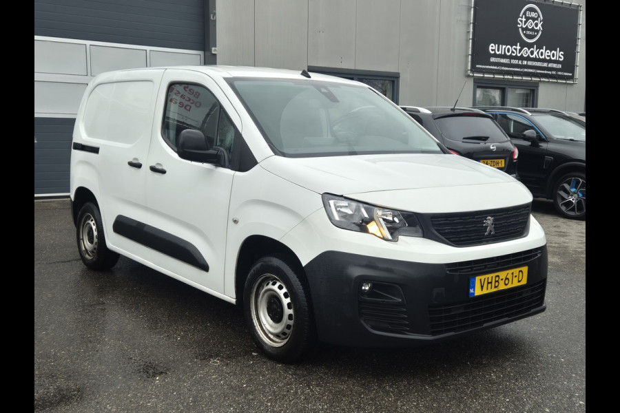 Peugeot Partner 1.5 HDI Carplay Navi Trekhaak Airco Apk 10-2026