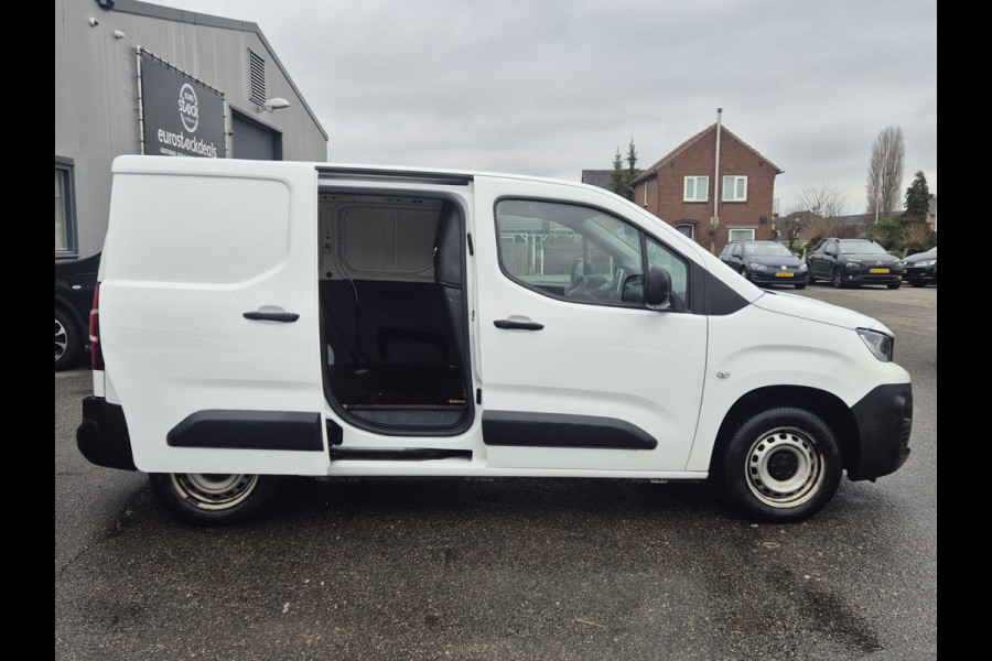 Peugeot Partner 1.5 HDI Carplay Navi Trekhaak Airco Apk 10-2026