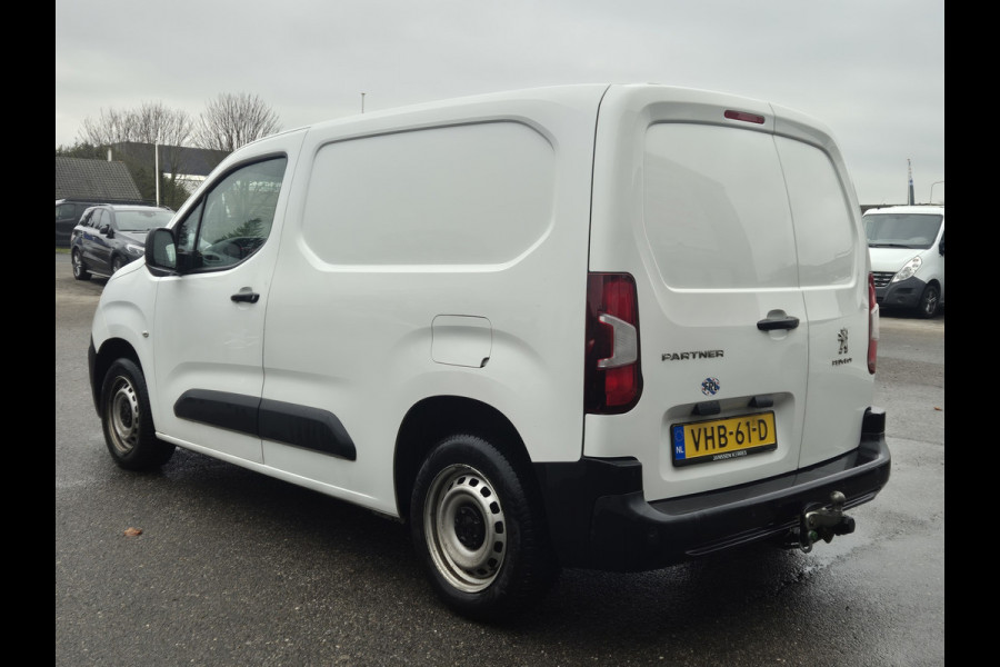 Peugeot Partner 1.5 HDI Carplay Navi Trekhaak Airco Apk 10-2026