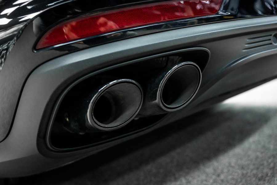Porsche Panamera 2.9 4 E-Hybrid 10 Years Edition | Sport Chrono | Sportuitlaat | Bose | Luchtvering | Stoelverwarming |