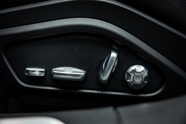 Porsche Panamera 2.9 4 E-Hybrid 10 Years Edition | Sport Chrono | Sportuitlaat | Bose | Luchtvering | Stoelverwarming |