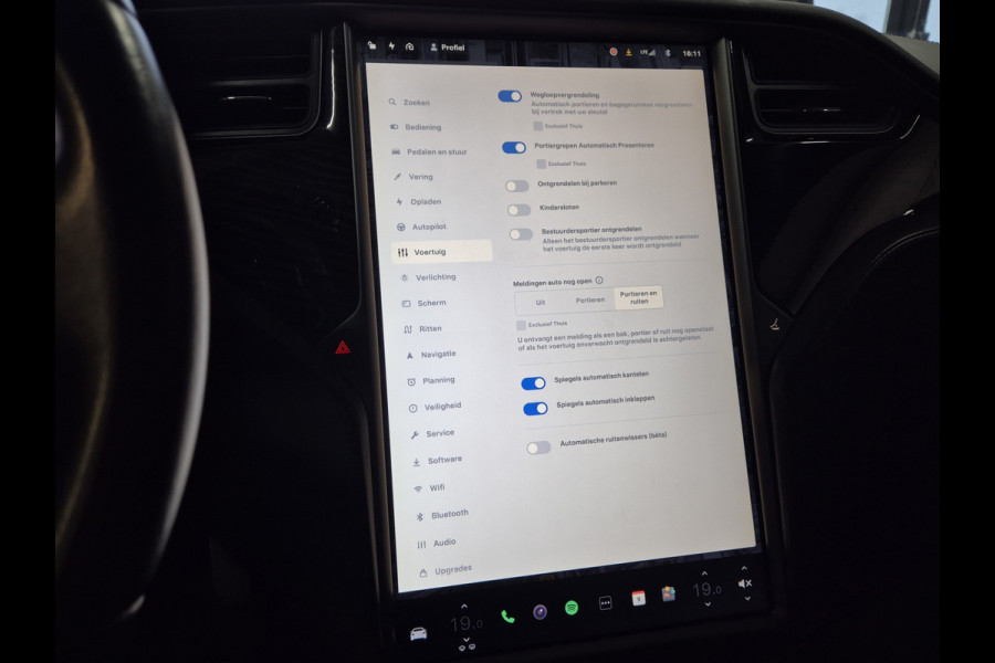 Tesla Model S 75D SOH 89,4 Panoramdak Leder Navi Camera 19 Inch Nap