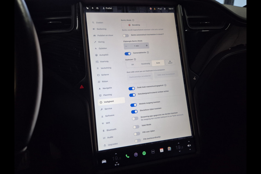 Tesla Model S 75D SOH 89,4 Panoramdak Leder Navi Camera 19 Inch Nap