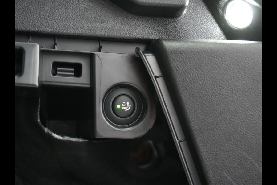 BMW X3 xDrive30e Business Edition Plus Plug In Hybrid 293pk FACELIFT Dealer O.H. PHEV | Trekhaak Af Fabriek | Panodak | Adaptive Cruise | Head Up | Laser LED | Camera | Lederen Sportstoelen & Stuur Verwarmd | Sfeerverlichting | Apple Carplay | Virtual | Keyless | DAB |