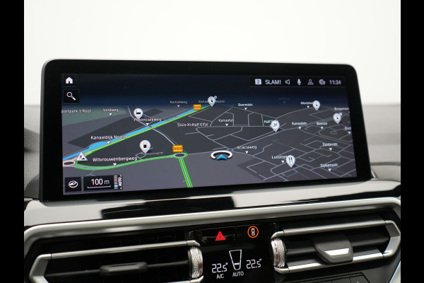 BMW X3 xDrive30e Business Edition Plus Plug In Hybrid 293pk FACELIFT Dealer O.H. PHEV | Trekhaak Af Fabriek | Panodak | Adaptive Cruise | Head Up | Laser LED | Camera | Lederen Sportstoelen & Stuur Verwarmd | Sfeerverlichting | Apple Carplay | Virtual | Keyless | DAB |