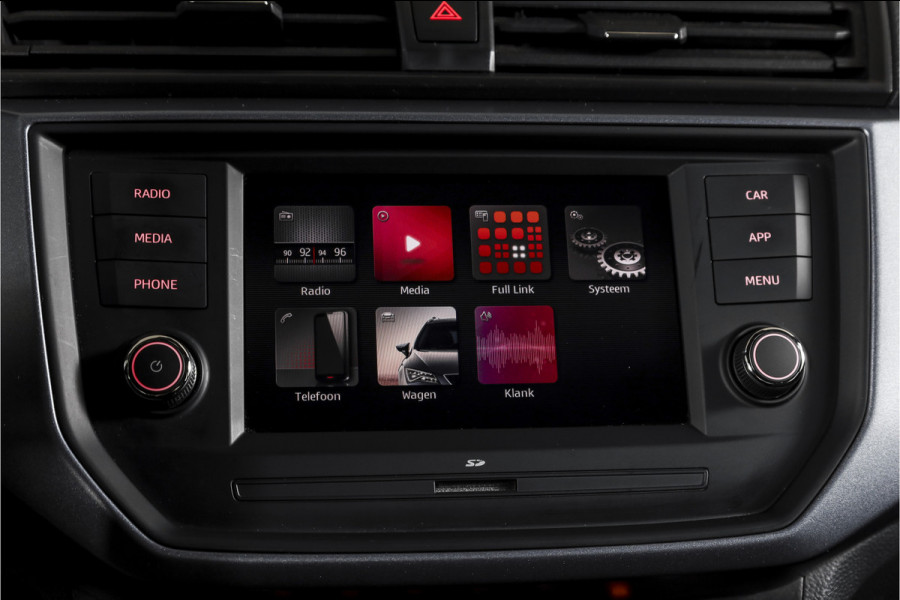 Seat Arona 1.0 TSI 95 PK Style | Cruise | Stoelverw. | App. Connect | ECC | Trekhaak | LM 16" |