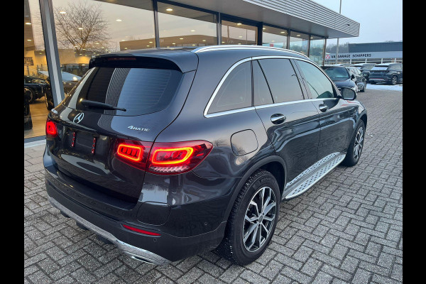 Mercedes-Benz GLC Business Solution 300e 4MATIC 320pk PHEV | Trekhaak | Stoelverwarming | Leder | Geheugenstoelen | Camera | Navigatie