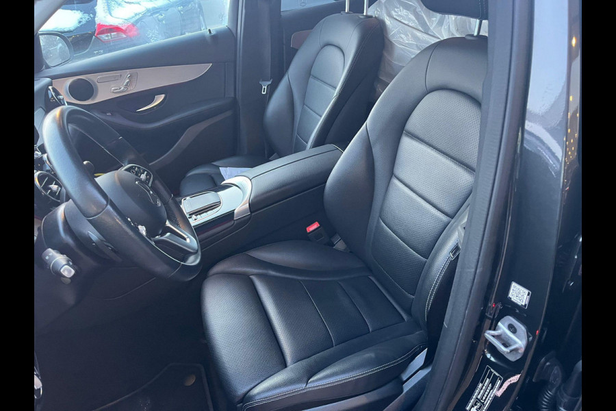 Mercedes-Benz GLC Business Solution 300e 4MATIC 320pk PHEV | Trekhaak | Stoelverwarming | Leder | Geheugenstoelen | Camera | Navigatie