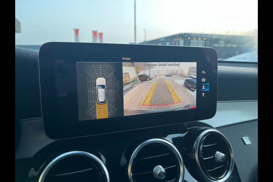 Mercedes-Benz GLC Business Solution 300e 4MATIC 320pk PHEV | Trekhaak | Stoelverwarming | Leder | Geheugenstoelen | Camera | Navigatie
