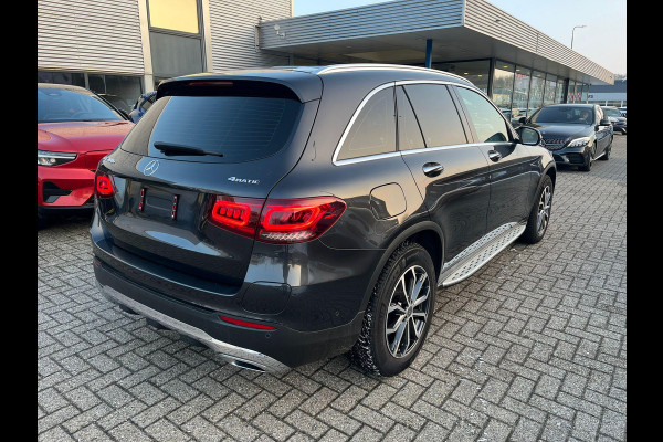 Mercedes-Benz GLC Business Solution 300e 4MATIC 320pk PHEV | Trekhaak | Stoelverwarming | Leder | Geheugenstoelen | Camera | Navigatie