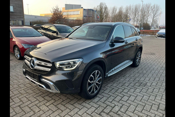 Mercedes-Benz GLC Business Solution 300e 4MATIC 320pk PHEV | Trekhaak | Stoelverwarming | Leder | Geheugenstoelen | Camera | Navigatie