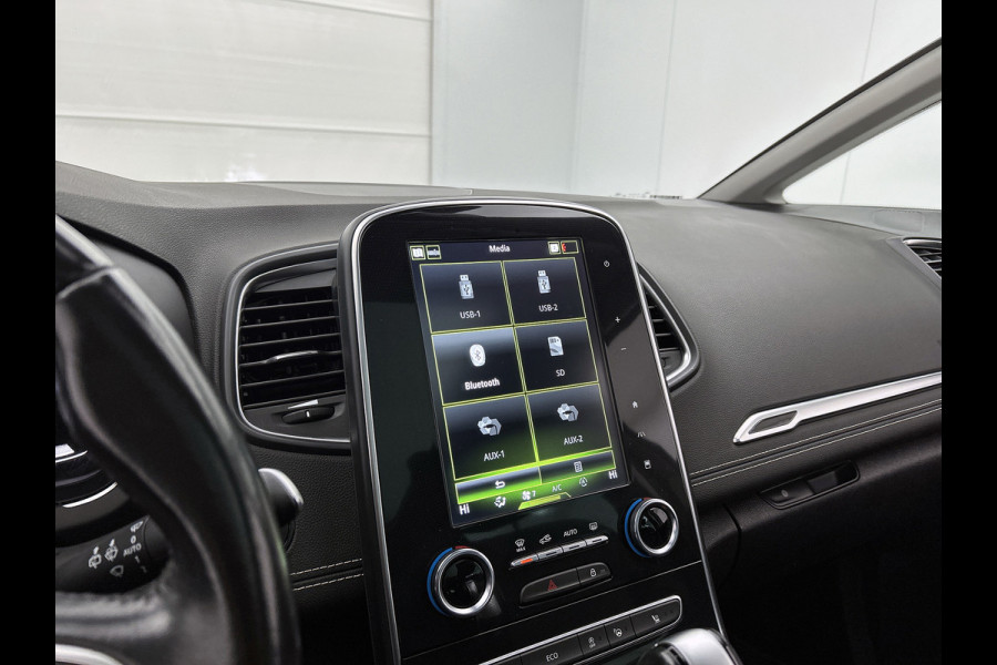 Renault Grand Scénic 1.3 TCe Bose 7p. (Goed OnderH, Panorama, Head-up, Navi, Trekhaak, Parkeersensoren, StoelV, Cruise Con, Etc)