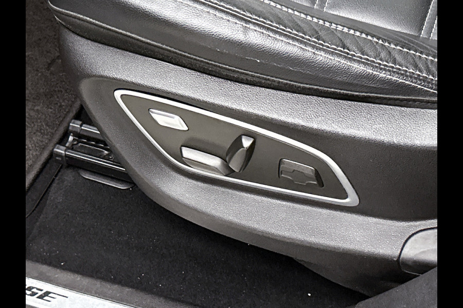 Renault Grand Scénic 1.3 TCe Bose 7p. (Goed OnderH, Panorama, Head-up, Navi, Trekhaak, Parkeersensoren, StoelV, Cruise Con, Etc)